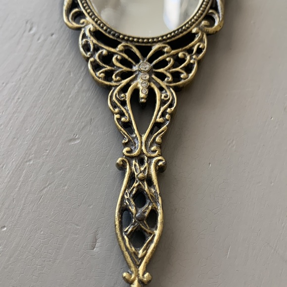 Brass Hand held small decorative mirror - Picture 3 of 5